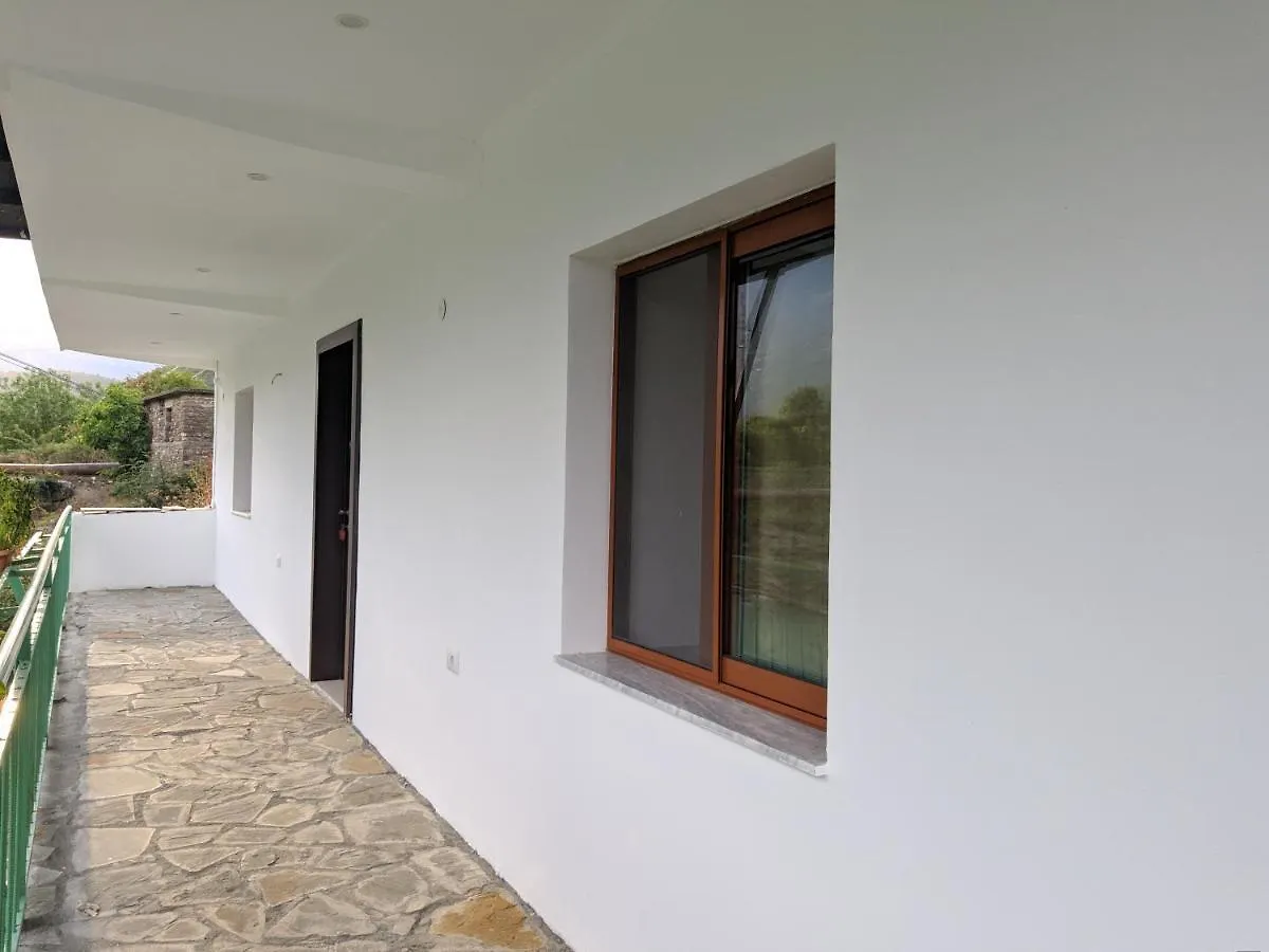 Apartmán Guesthouse Alvi Përmet